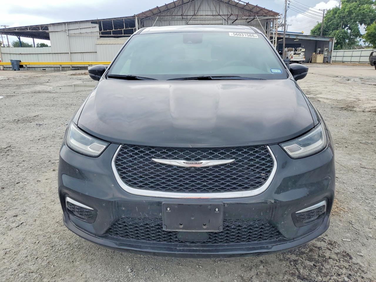 Chrysler Pacifica Select
