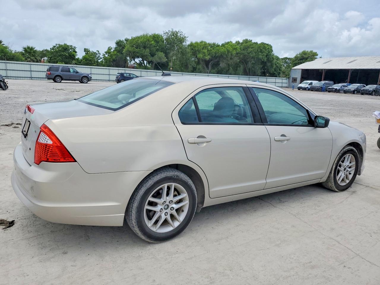 Ford Fusion S