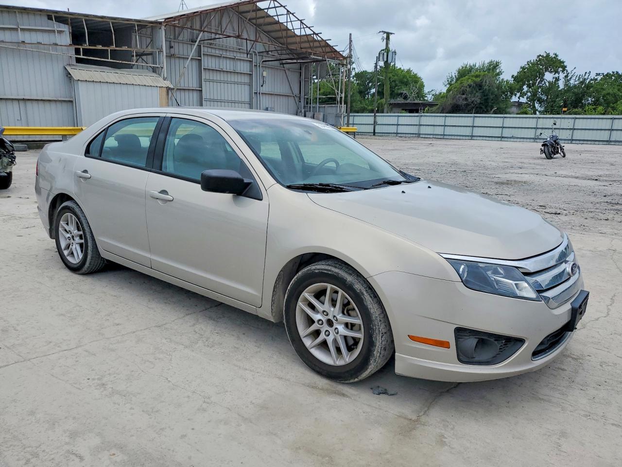 Ford Fusion S