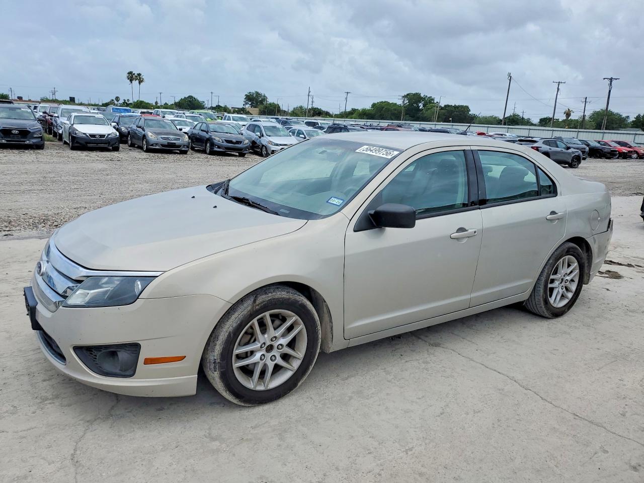Salvage Ford Fusion Image
