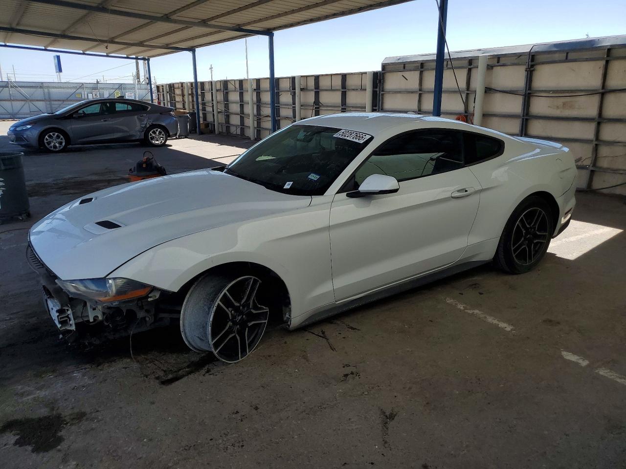 Salvage Ford Mustang Image