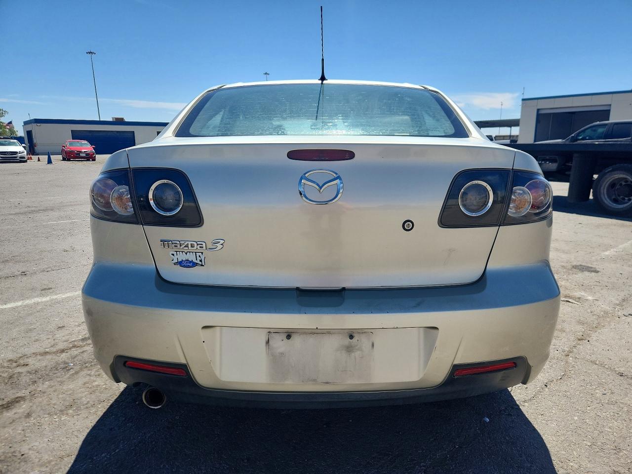Mazda 3 I