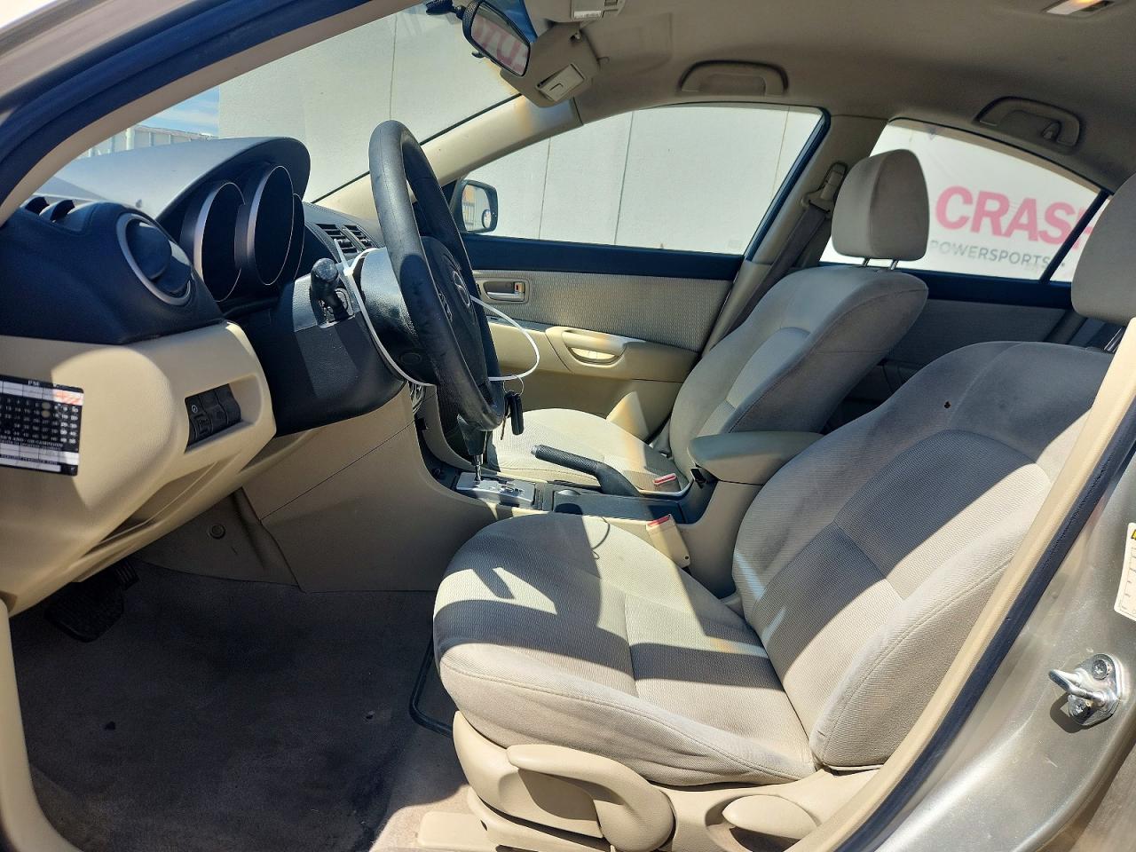 Mazda 3 I
