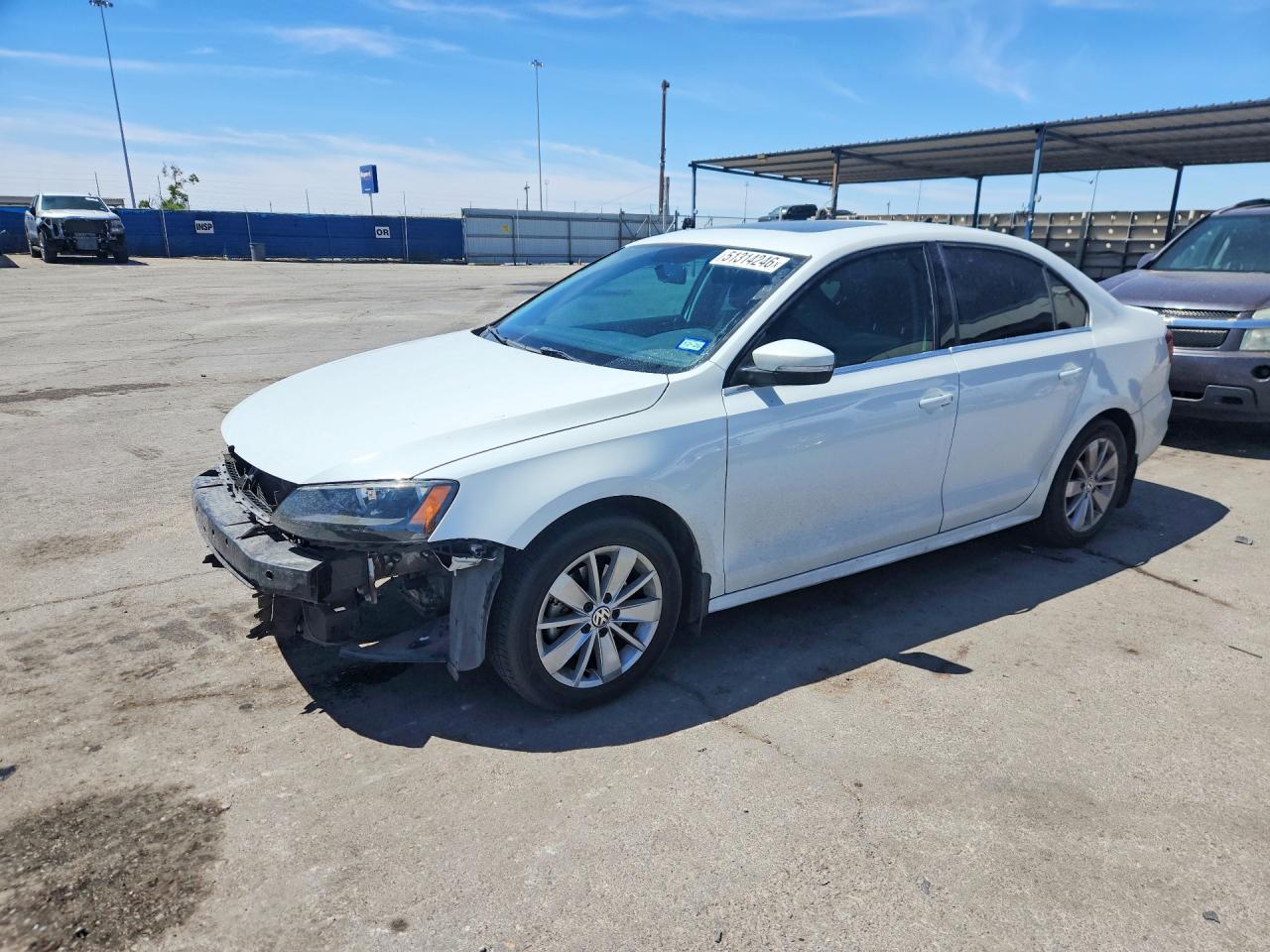 Salvage Volkswagen Jetta Image