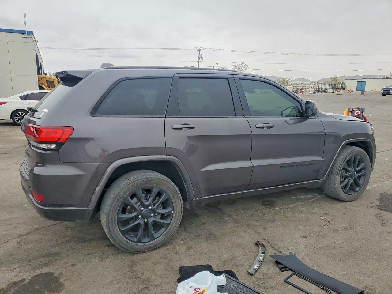 Jeep Cherokee Laredo