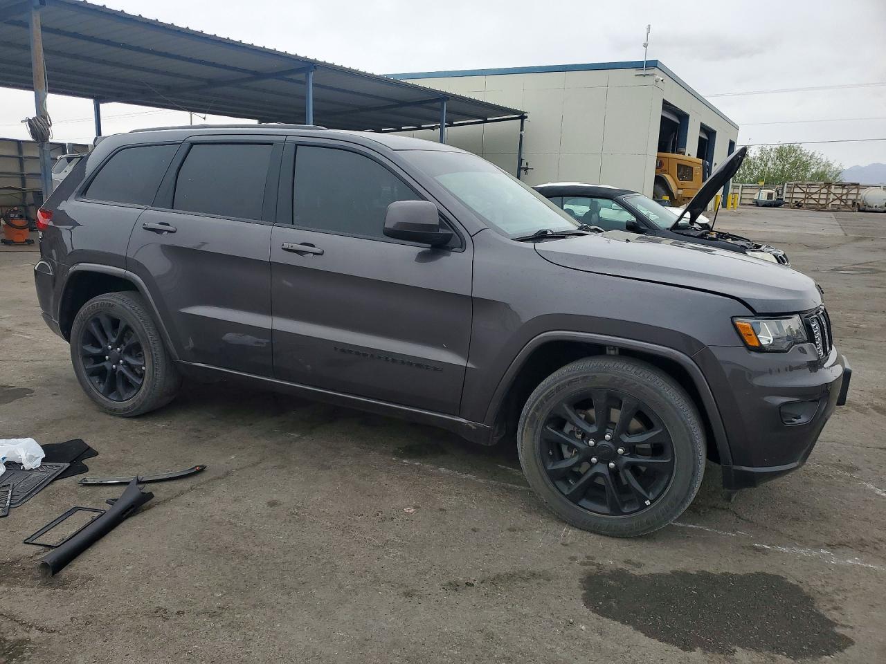 Jeep Cherokee Laredo
