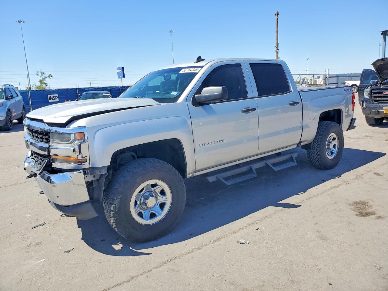 Salvage Chevrolet Silverado Image