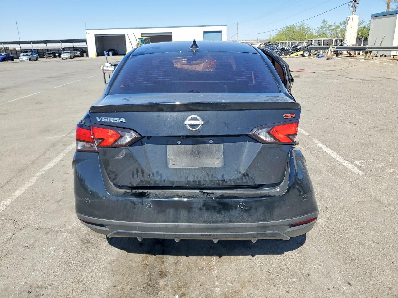 Nissan Versa Sr