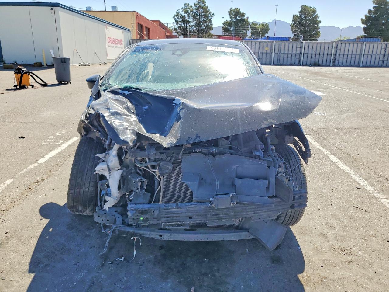 Nissan Versa Sr