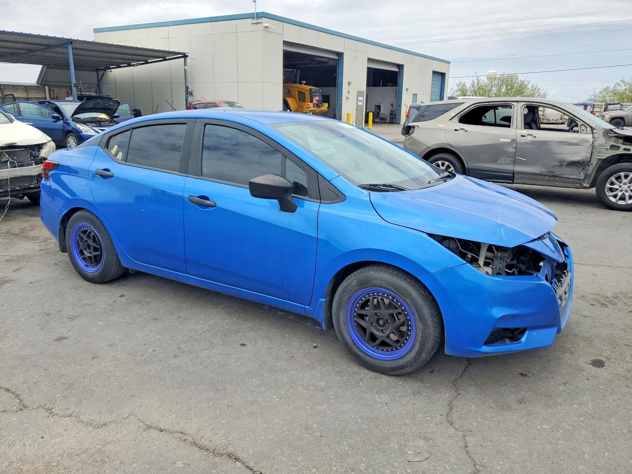 Nissan Versa S