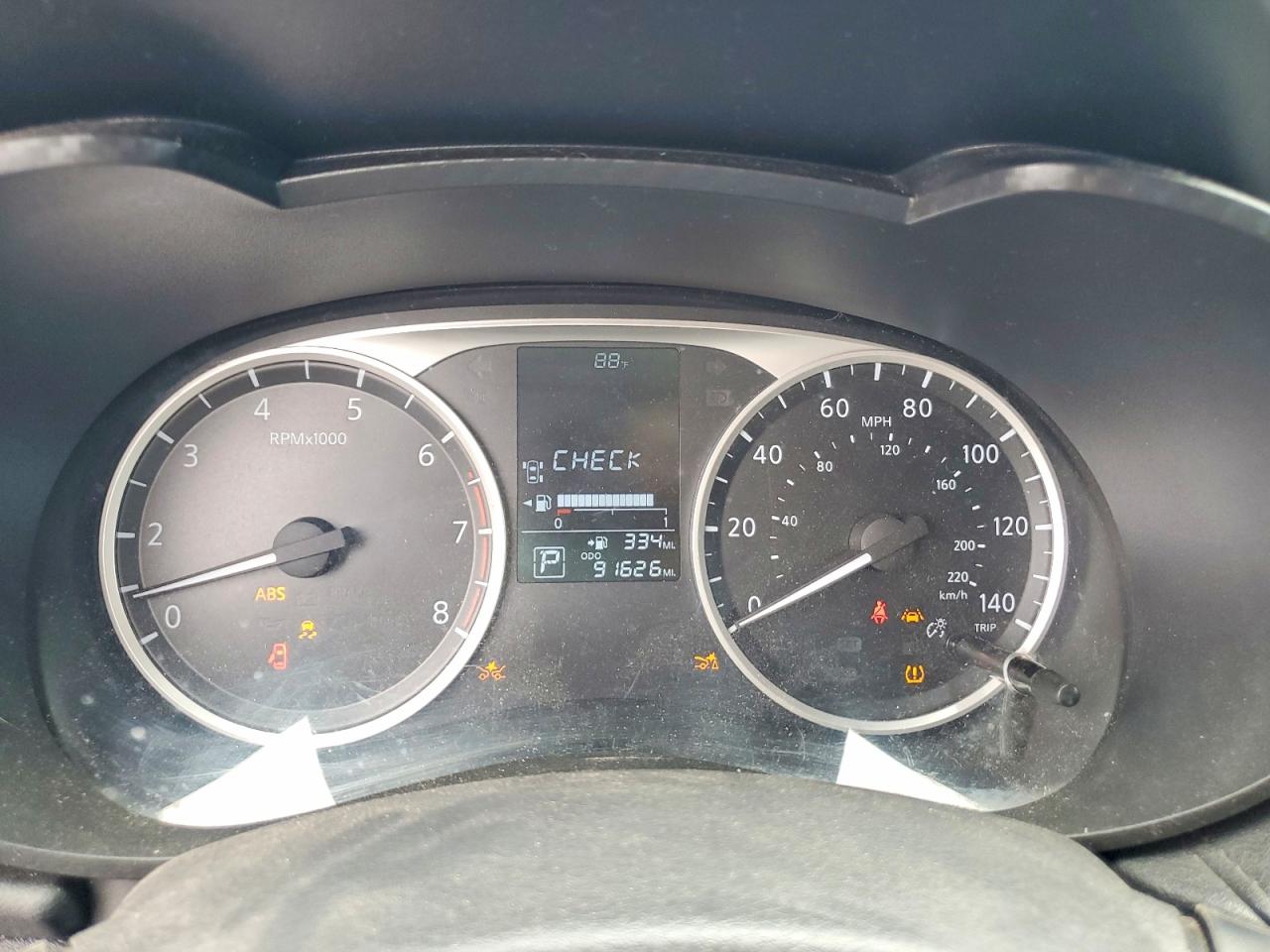 Nissan Versa S