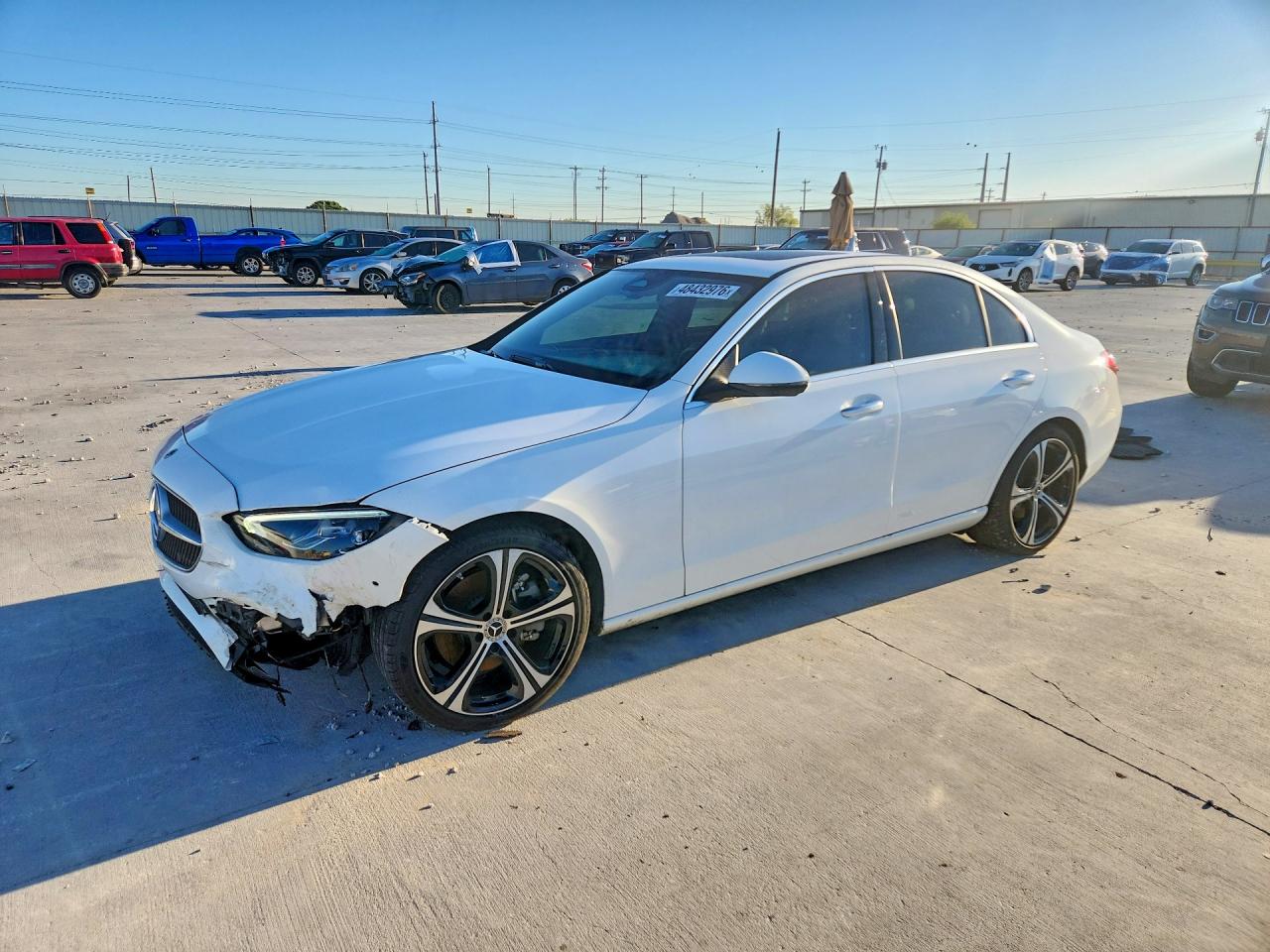 Salvage Mercedes-Benz C-Class Image