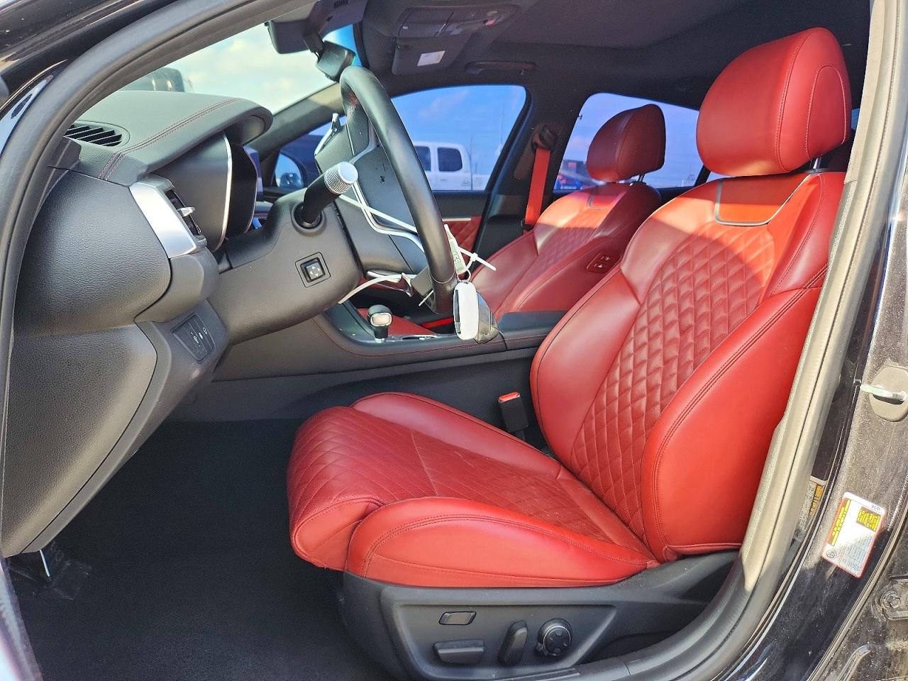 Genesis G70 3.3t Sport Advanced