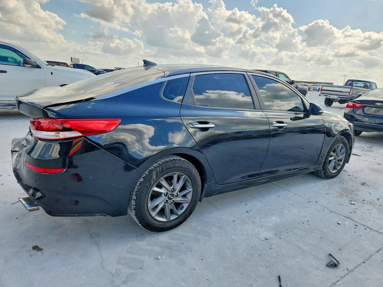 Kia Optima Lx