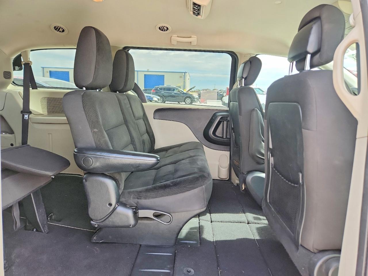Dodge Caravan Se