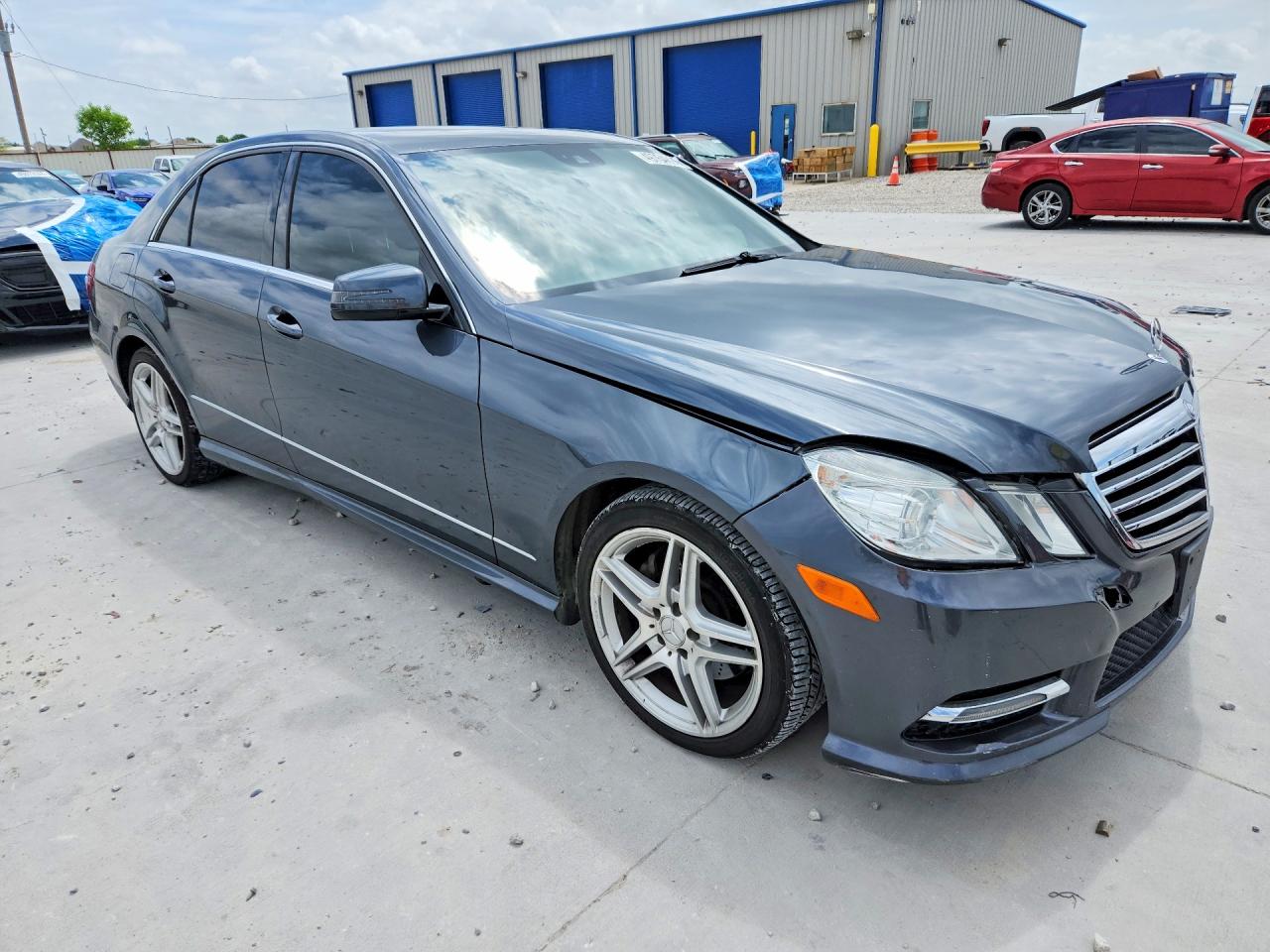 Mercedes-Benz E-Class 350