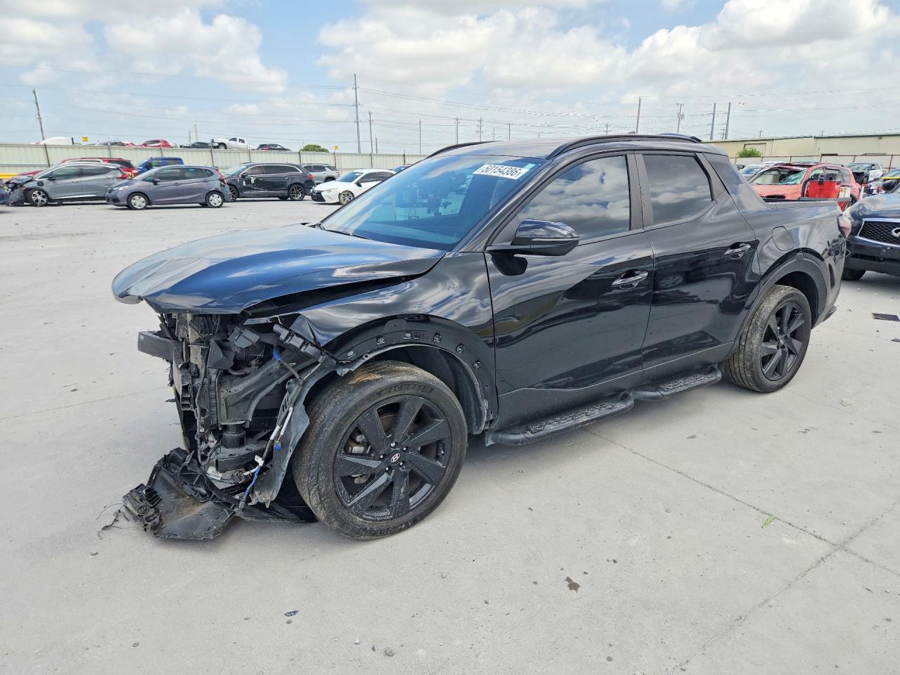 Salvage Hyundai SANTA CRUZ Image