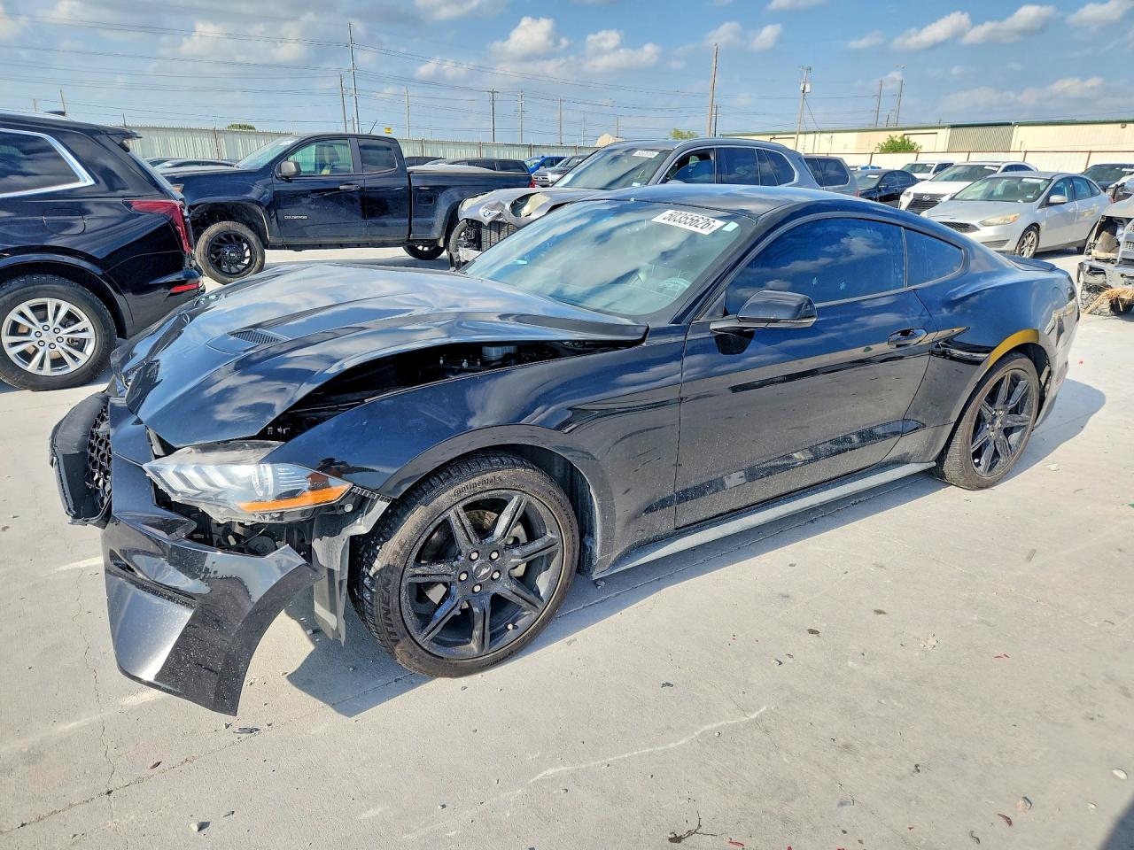 Salvage Ford Mustang Image