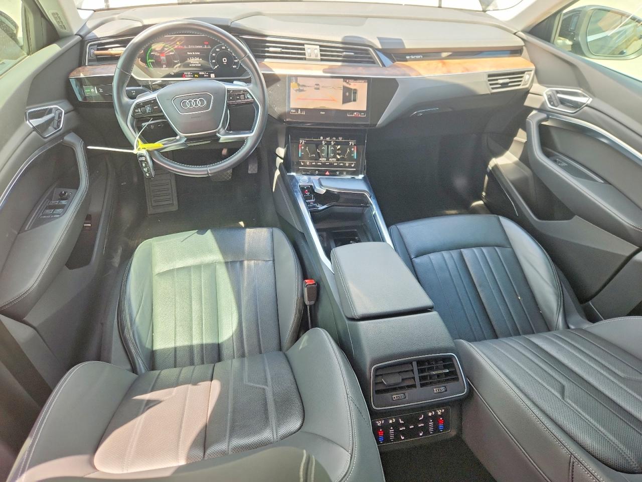 Audi e-tron Sportback Premium Plus