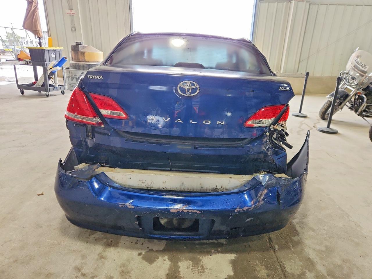 Toyota Avalon Xls
