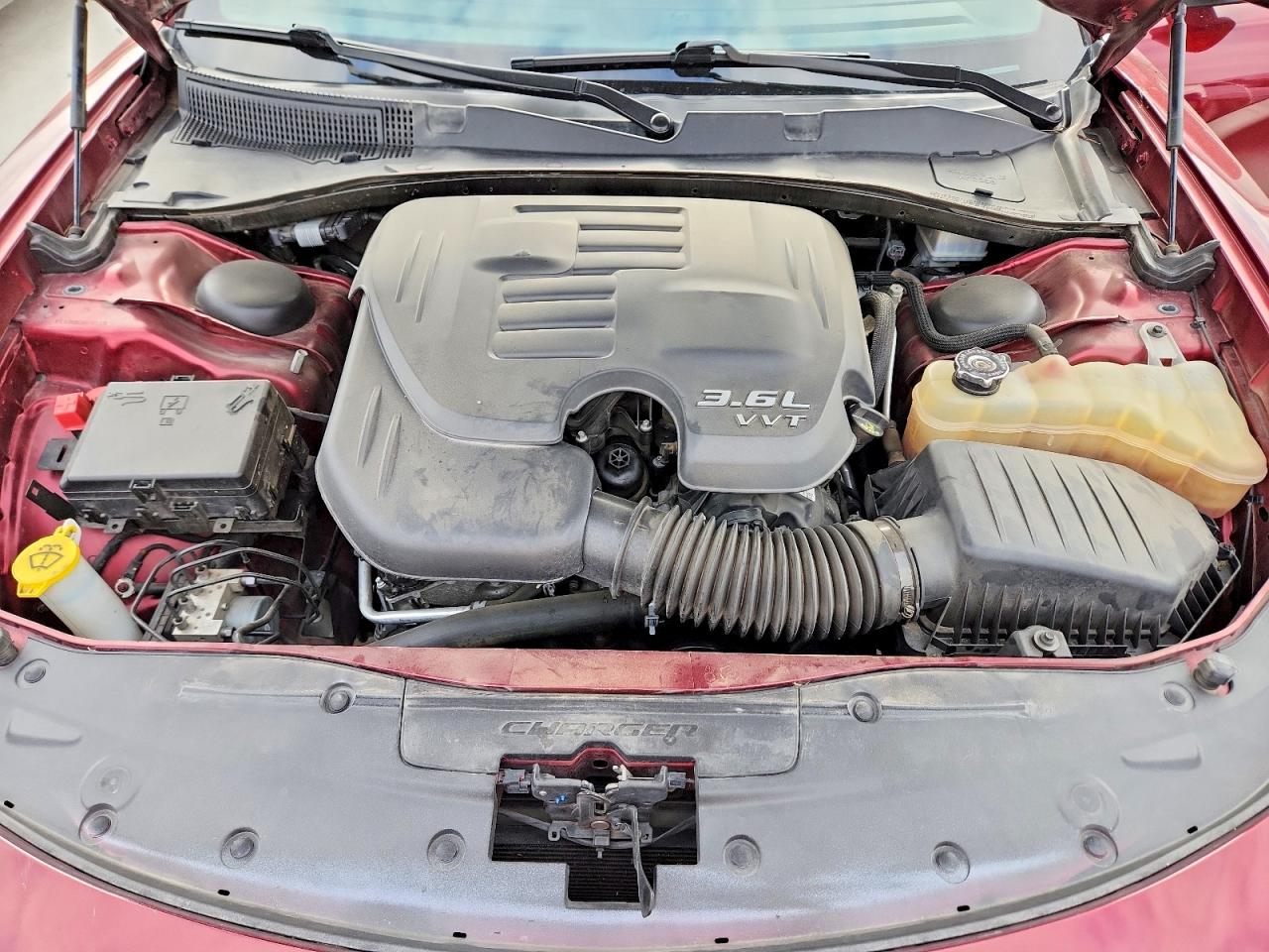 Dodge Charger Sxt