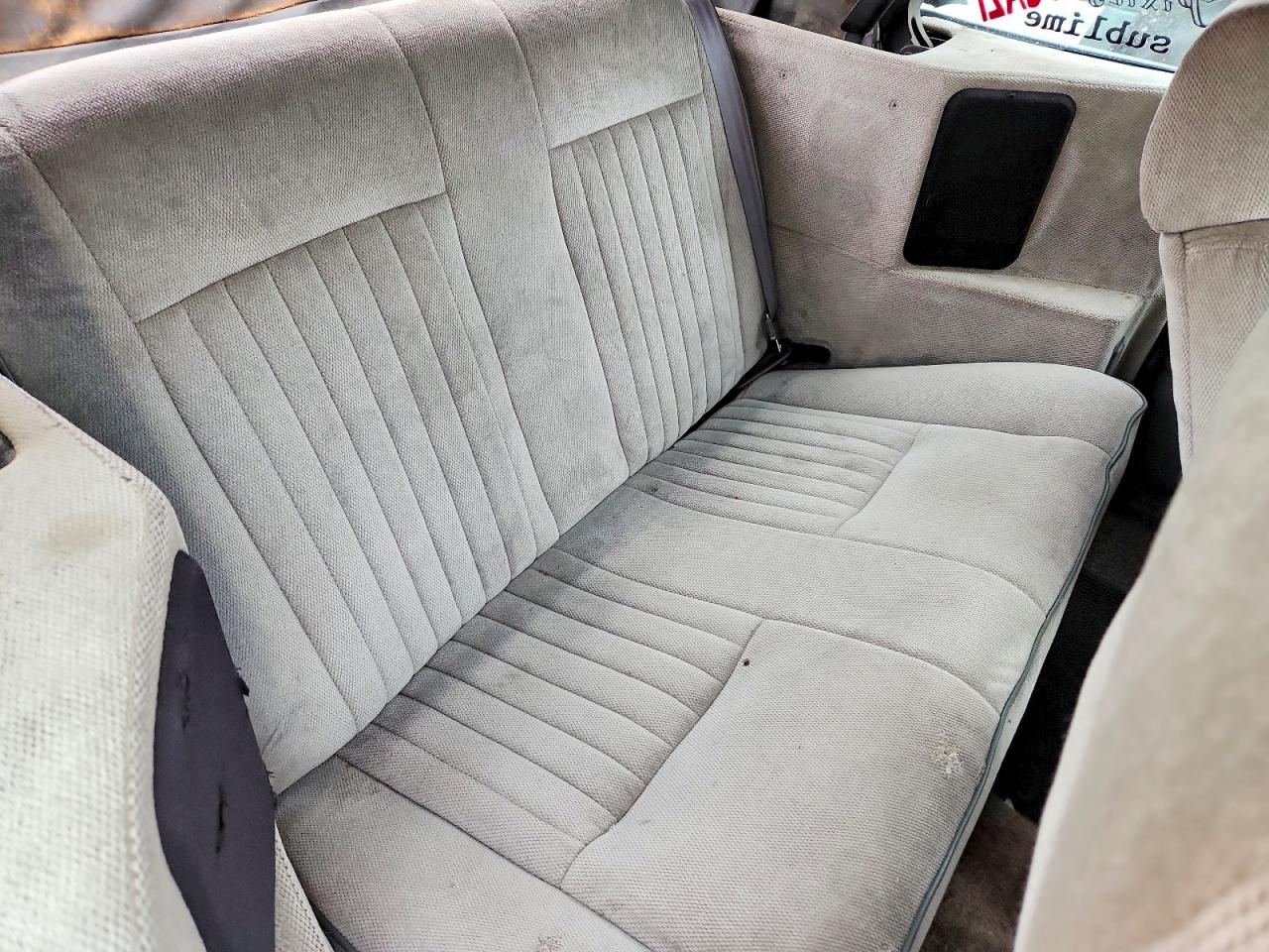 Pontiac Sunbird Le