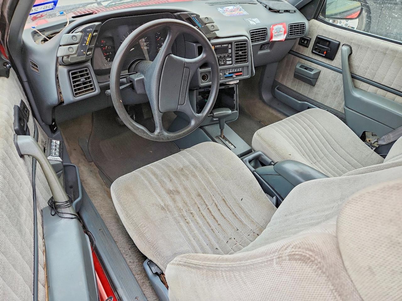 Pontiac Sunbird Le