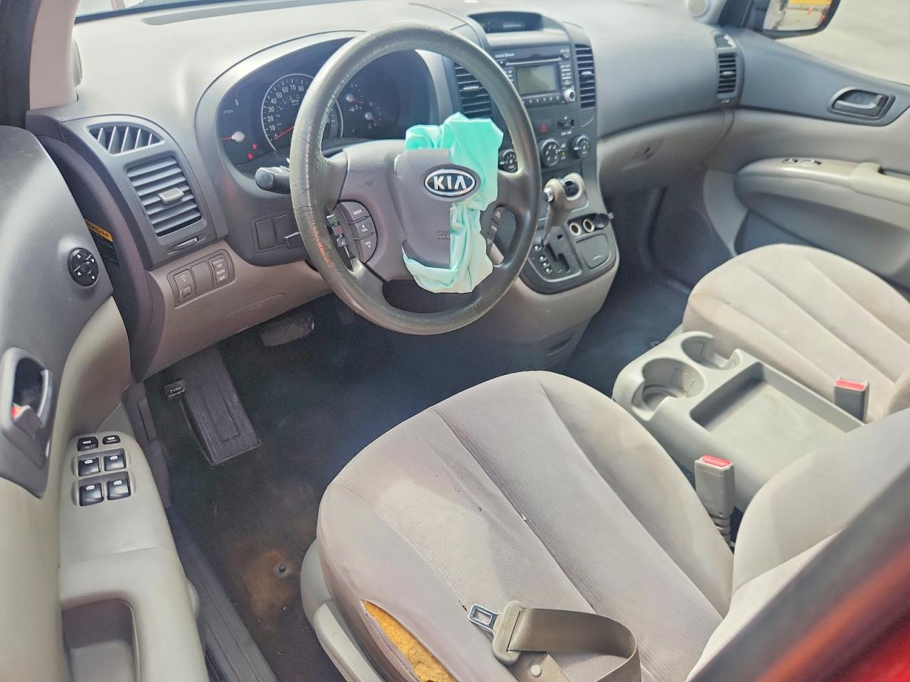 Kia Sedona Lx