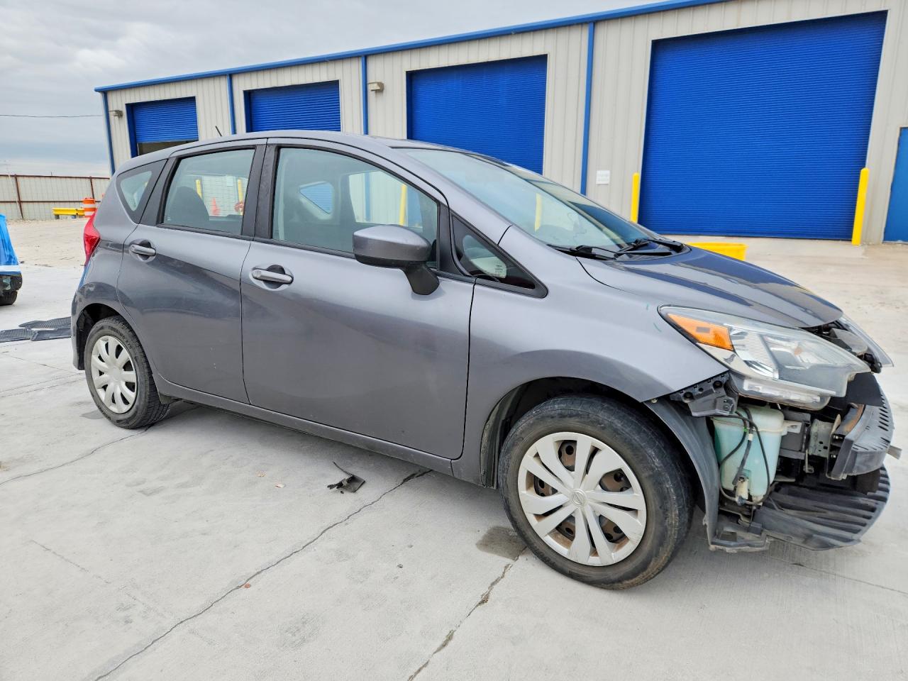 Nissan Versa Sv