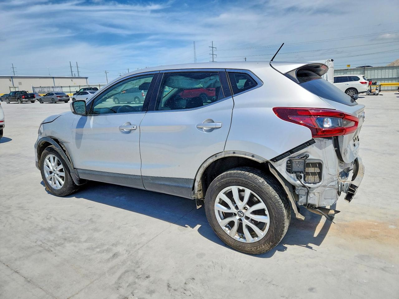 Nissan Rogue S