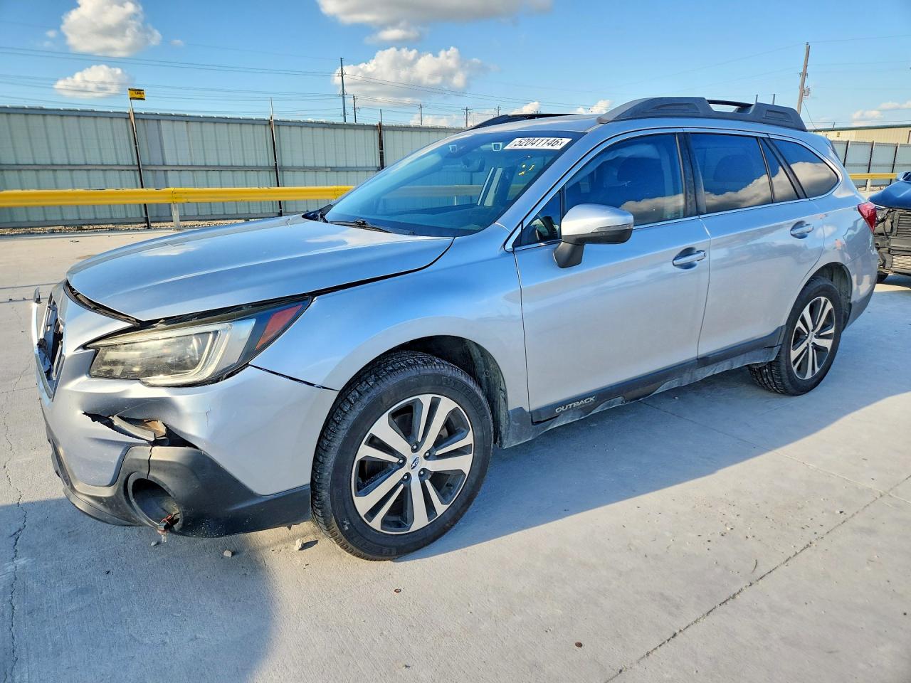 Salvage Subaru Outback Image