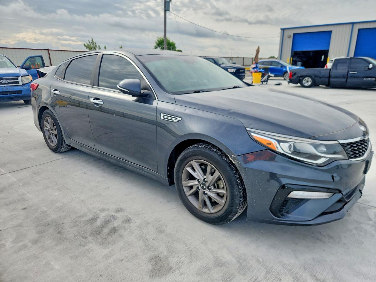 Kia Optima Lx