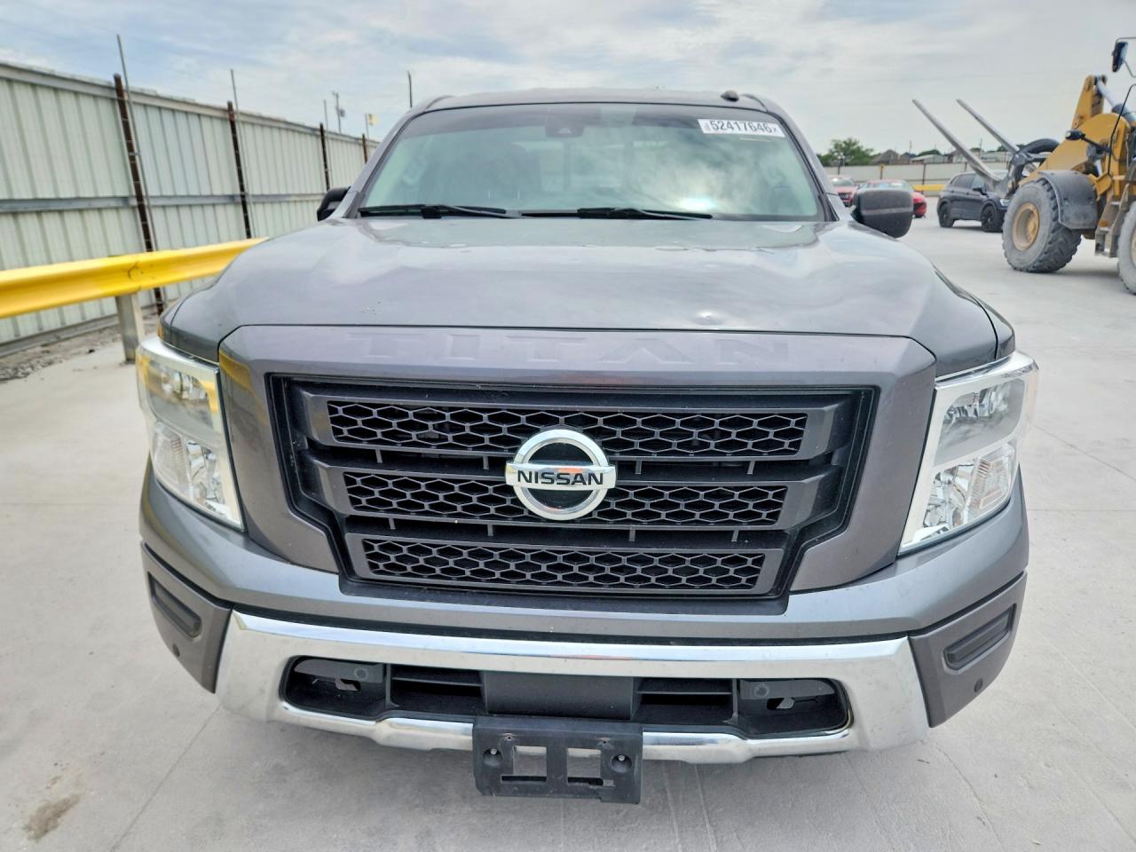 Nissan Titan Sv