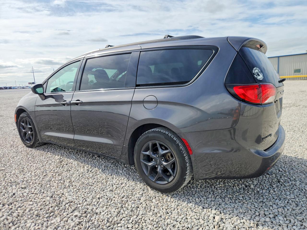 Chrysler Pacifica Touring L Plus
