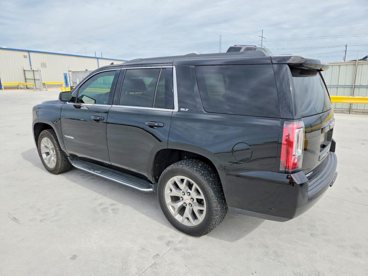GMC Yukon Slt