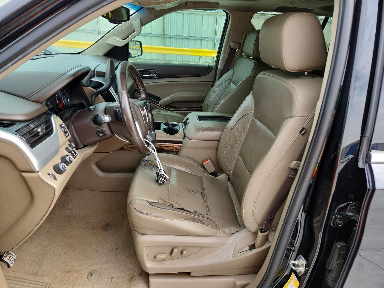 GMC Yukon Slt
