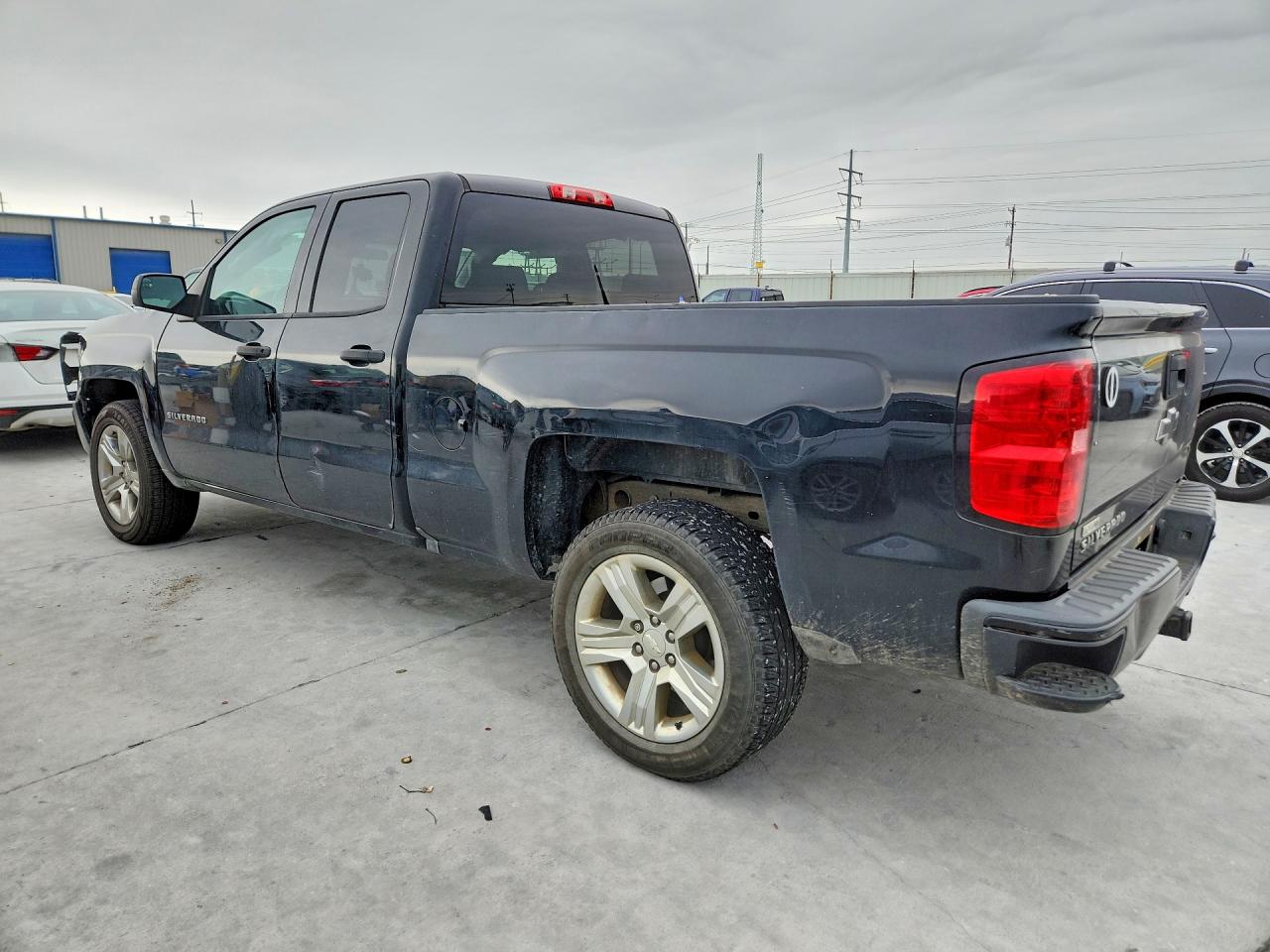 Chevrolet Silverado C1500 Custom