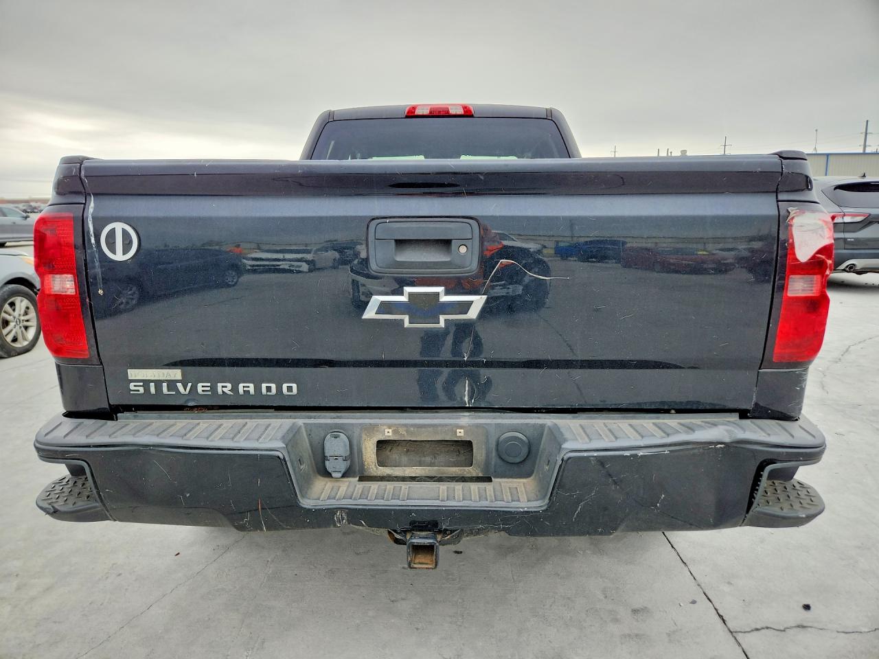 Chevrolet Silverado C1500 Custom