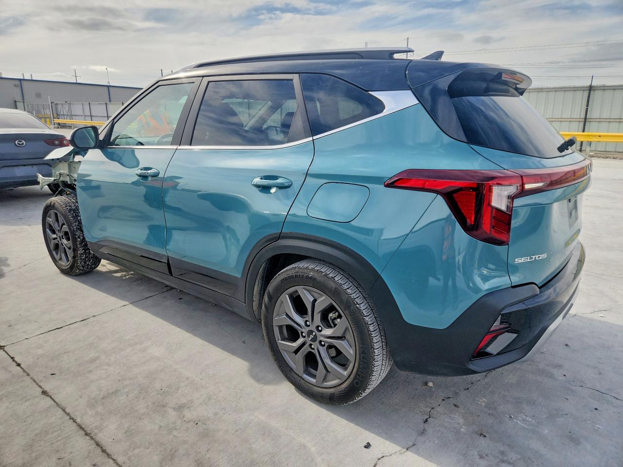 Kia Seltos S