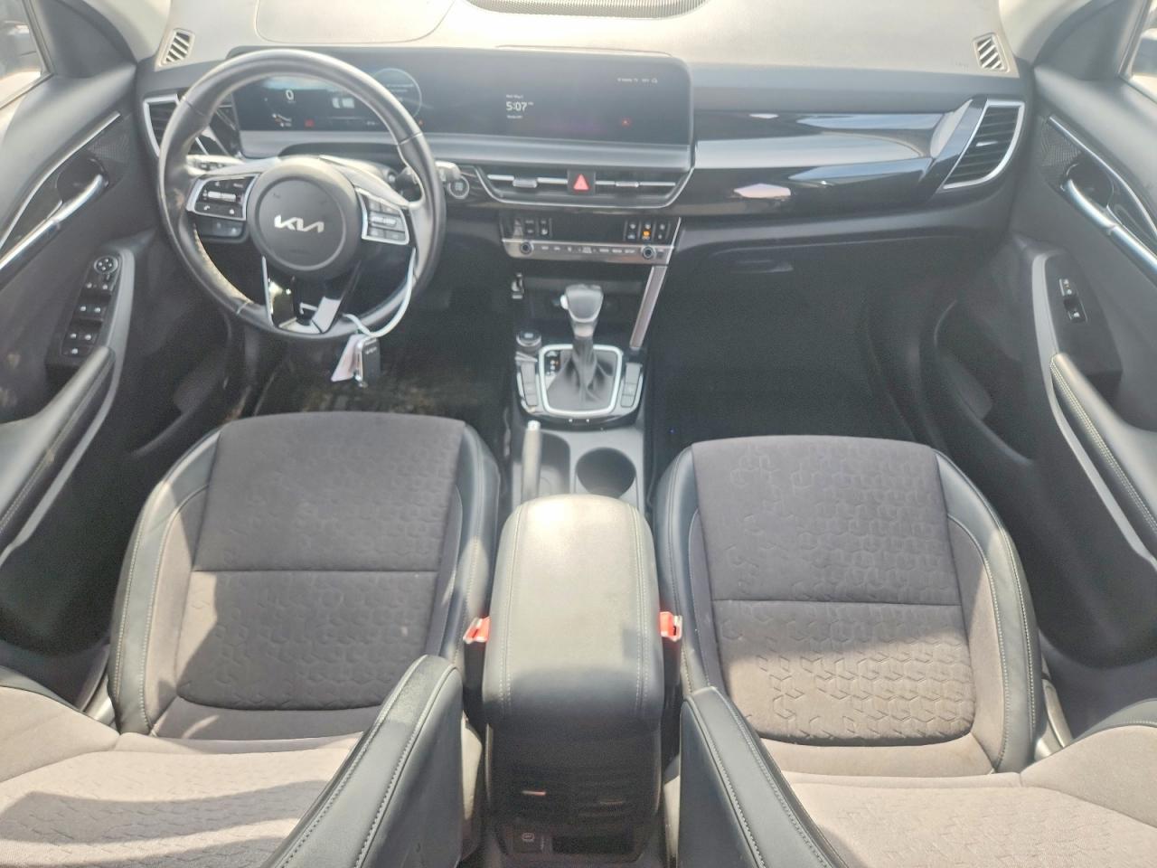 Kia Seltos S