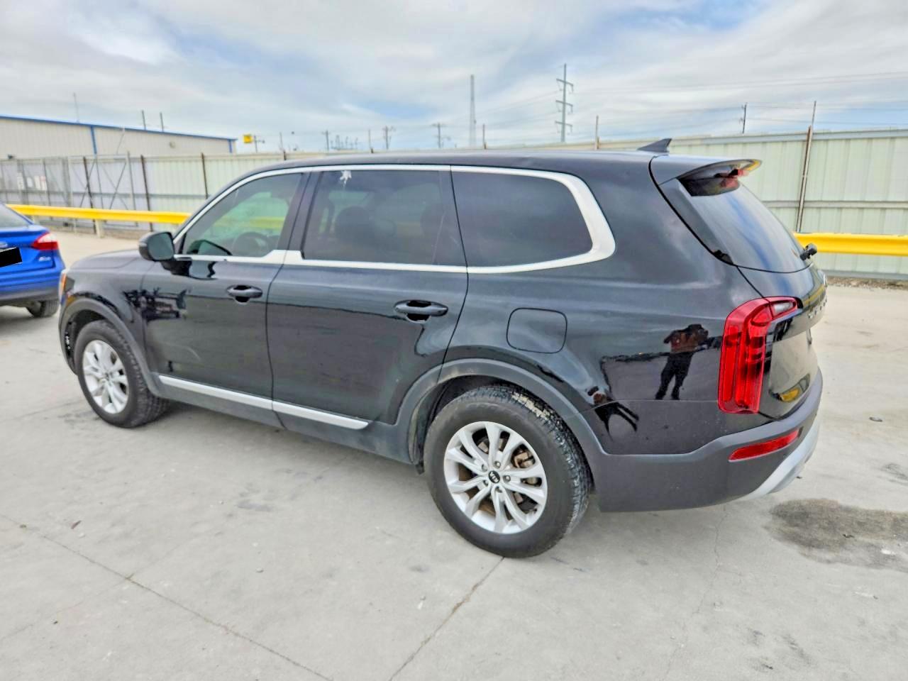 Kia Telluride Lx
