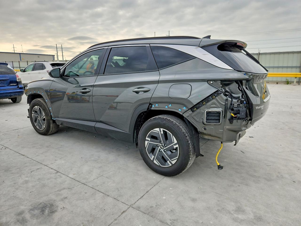 Hyundai TUCSON Blue