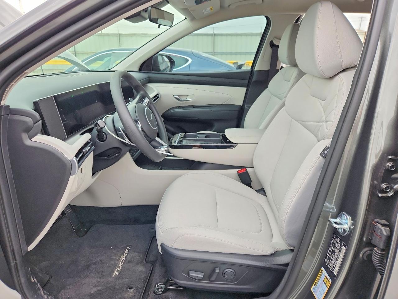 Hyundai TUCSON Blue