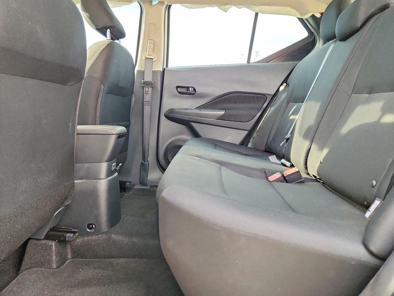 Nissan Kicks S