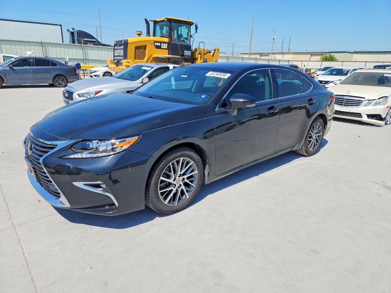 Salvage Lexus Es Image