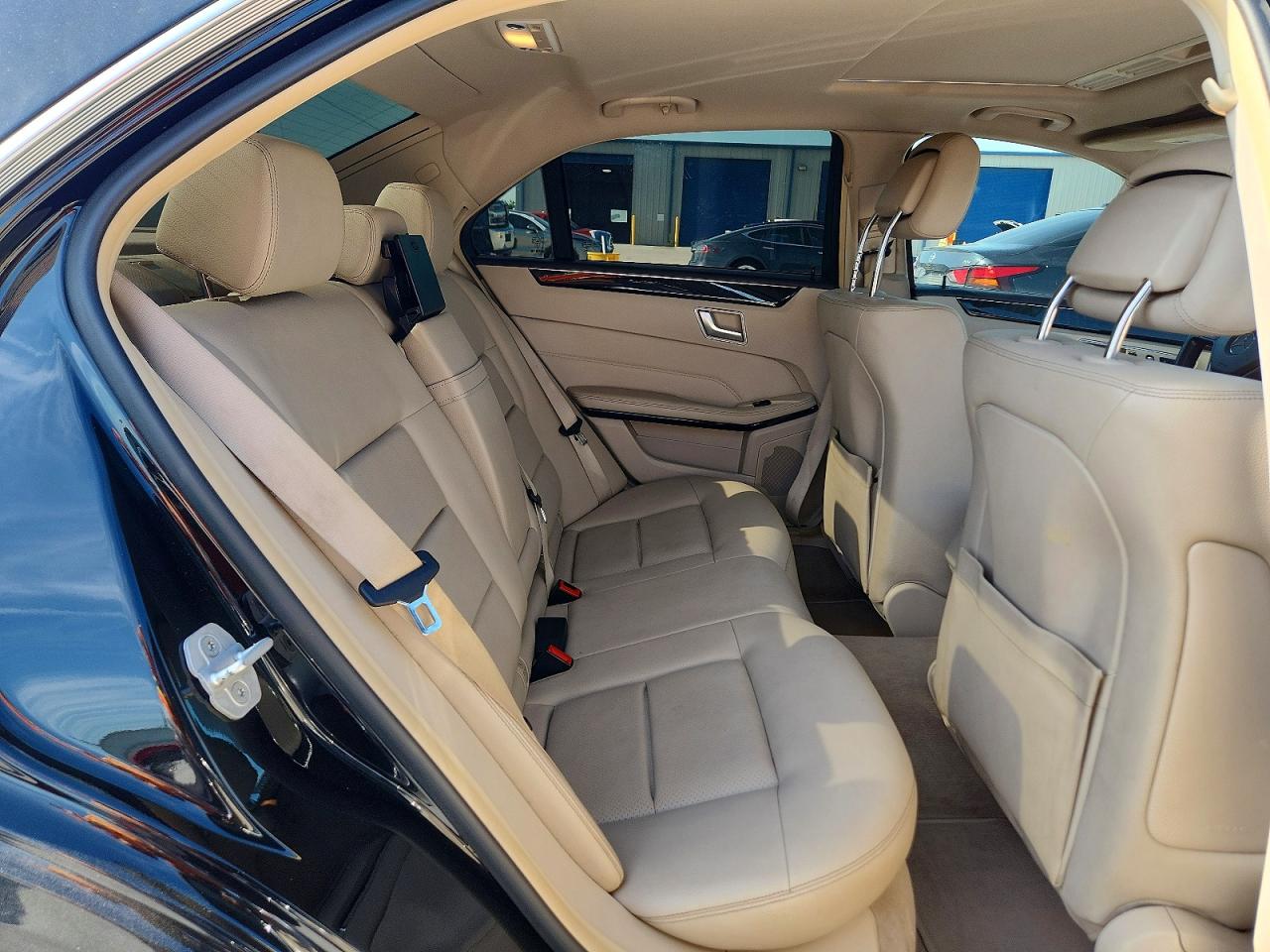 Mercedes-Benz E-Class 350
