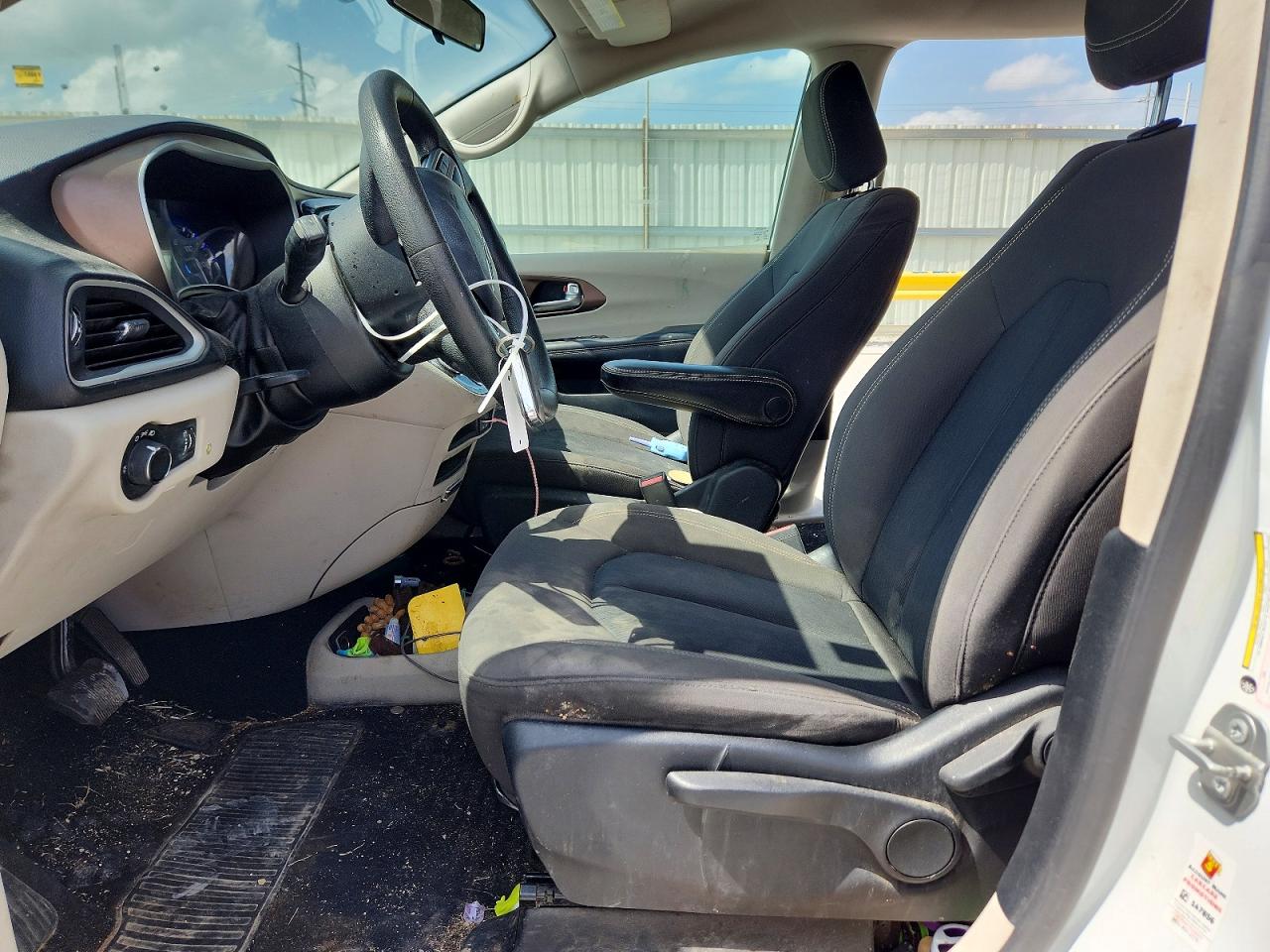 Chrysler Minivan L