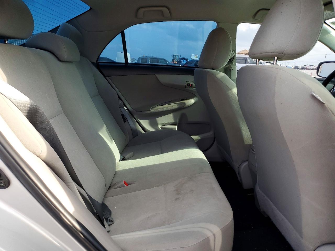 Toyota Corolla L