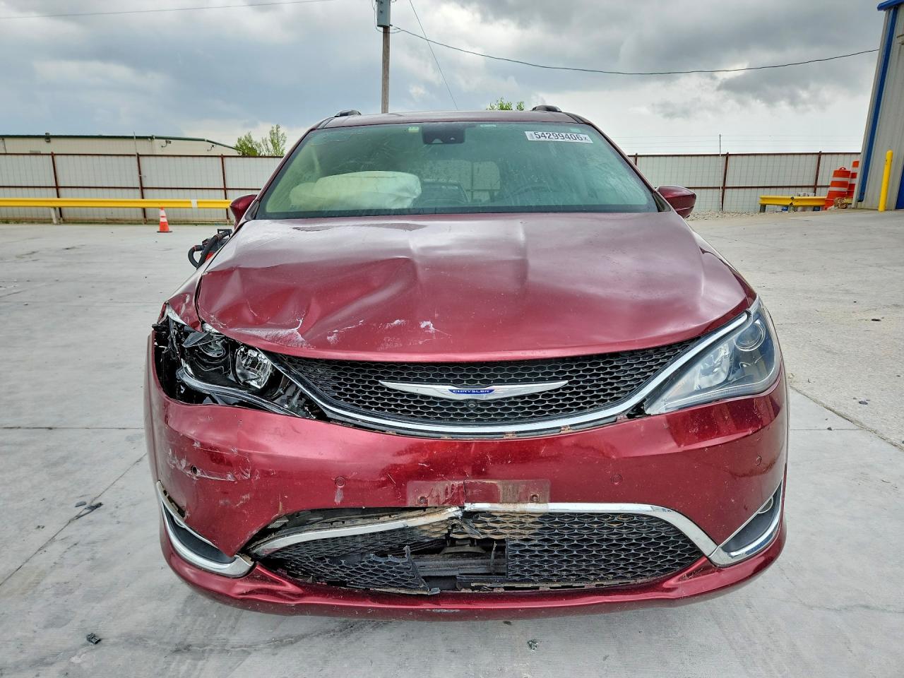 Chrysler Pacifica Touring L