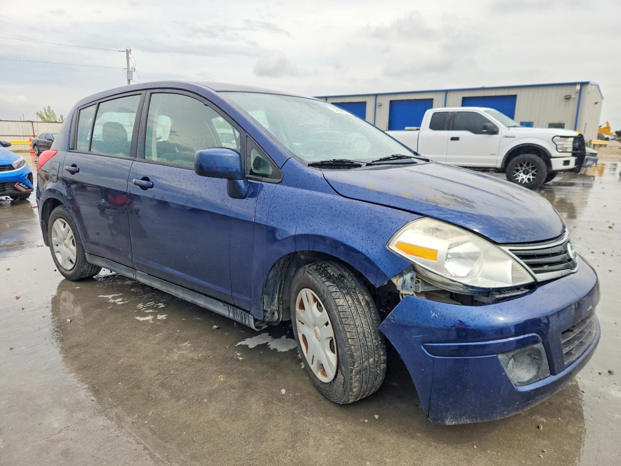 Nissan Versa 1.8 S